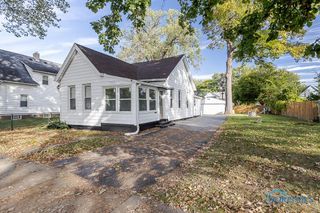 1264 Fernwood Avenue, Toledo, OH 43607
