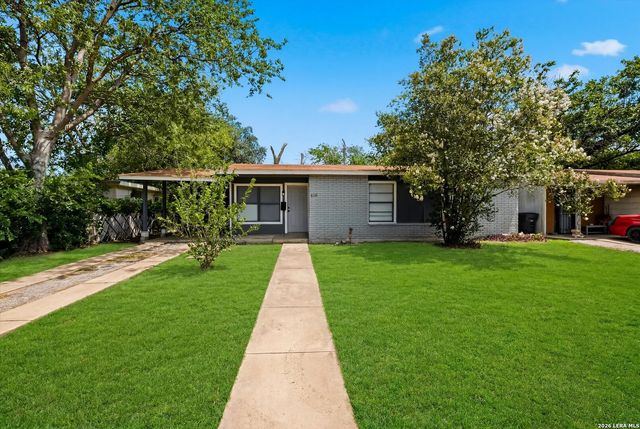 4359 WILD OAK DR, San Antonio, TX 78219