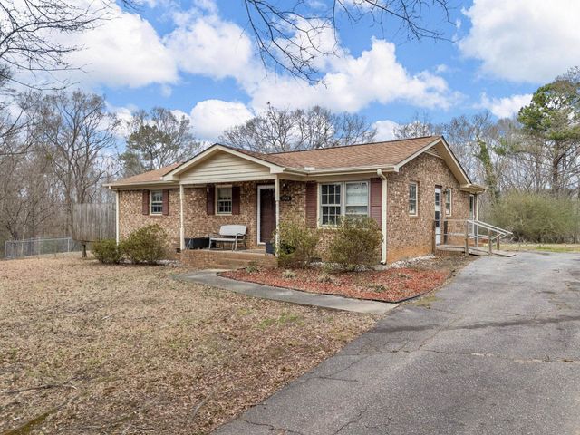 1548 Bud Arthur Bridge Road, Spartanburg, SC 29307