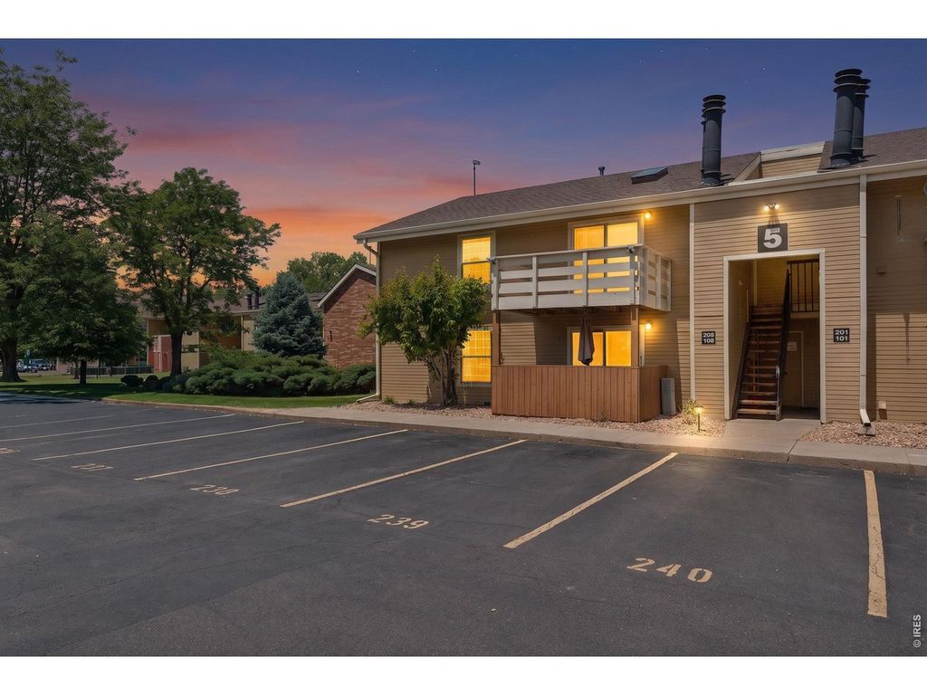10251 W 44th Ave 5-208, Wheat Ridge, CO 80033