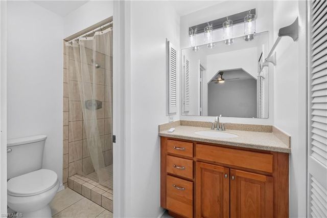 4708 SW 8th PL 201, Cape Coral, FL 33914