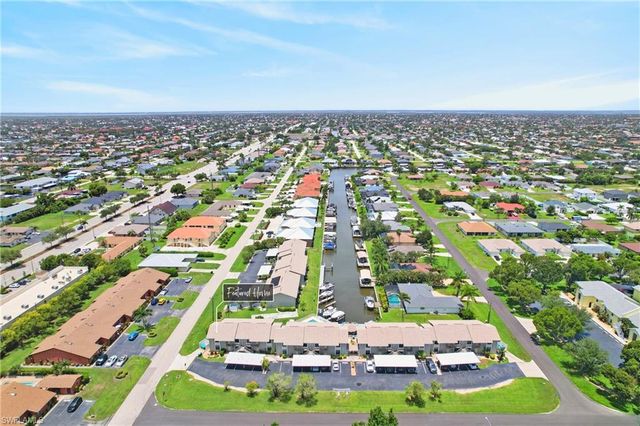 4708 SW 8th PL 201, Cape Coral, FL 33914