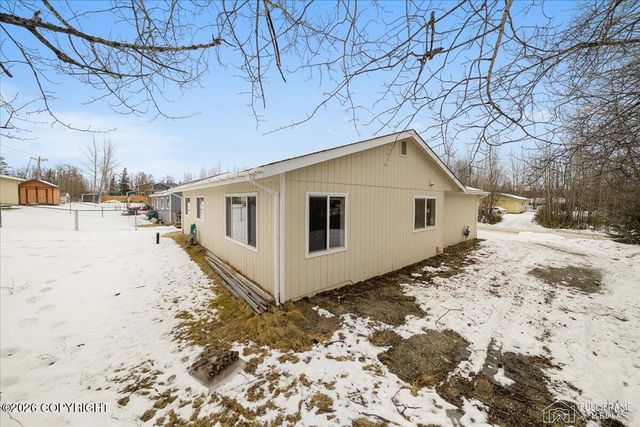 1791 N Lacy Loop, Wasilla, AK 99654