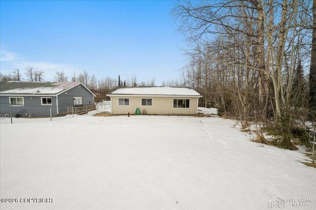 1791 N Lacy Loop, Wasilla, AK 99654