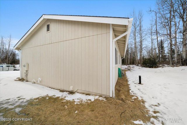 1791 N Lacy Loop, Wasilla, AK 99654
