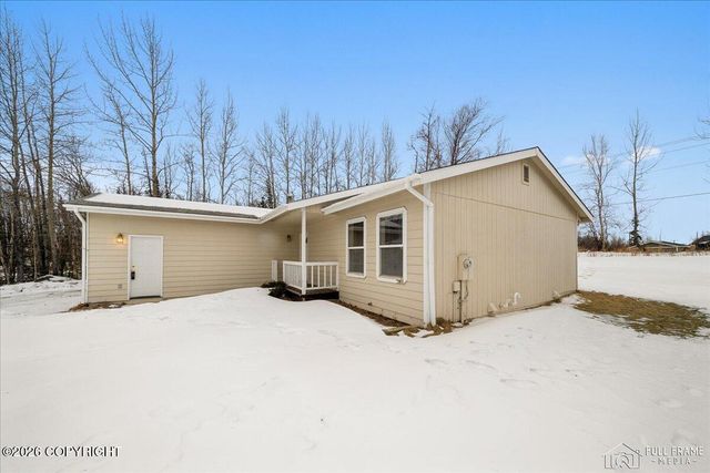 1791 N Lacy Loop, Wasilla, AK 99654
