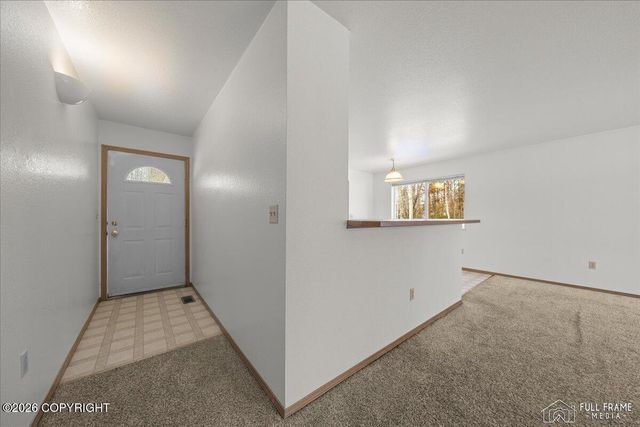 1791 N Lacy Loop, Wasilla, AK 99654