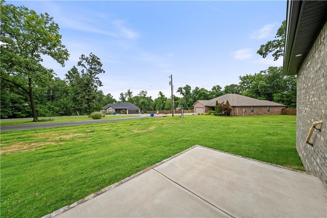 34 Lockhart Drive, Bella Vista, AR 72715