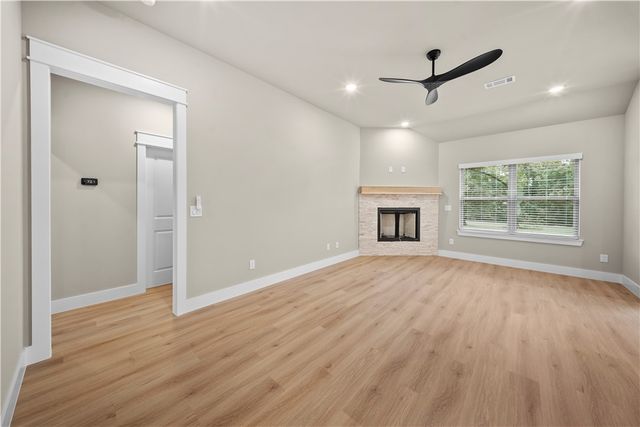 34 Lockhart Drive, Bella Vista, AR 72715