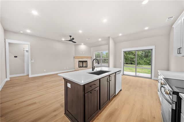 34 Lockhart Drive, Bella Vista, AR 72715