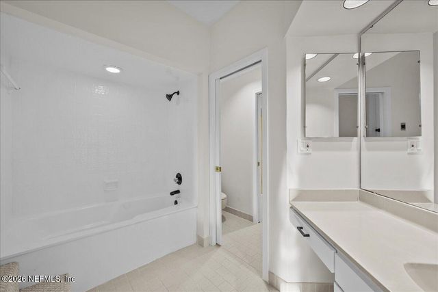 2990 RAVINES Road 1422, Middleburg, FL 32068