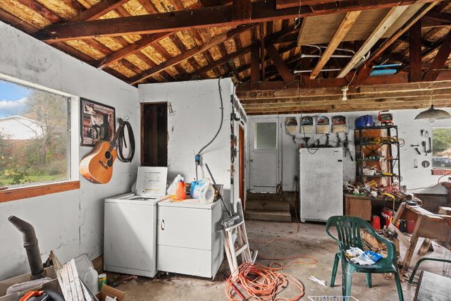 6750 Lakeview Dr, Carmichael, CA 95608