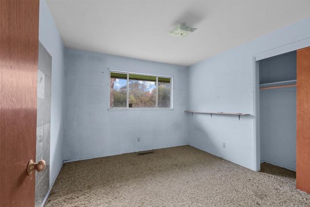 6750 Lakeview Dr, Carmichael, CA 95608