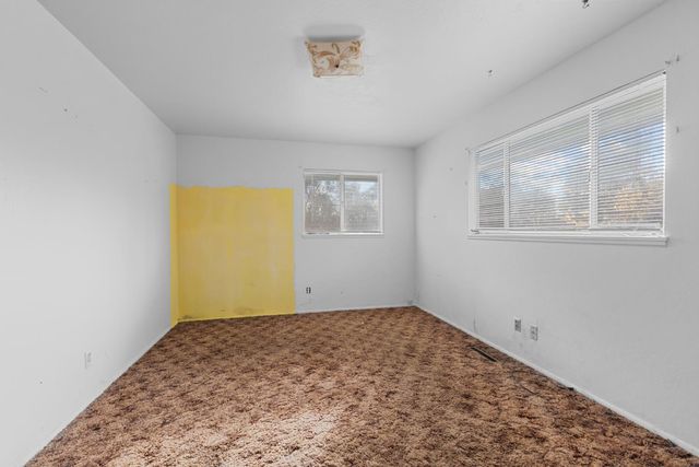 6750 Lakeview Dr, Carmichael, CA 95608