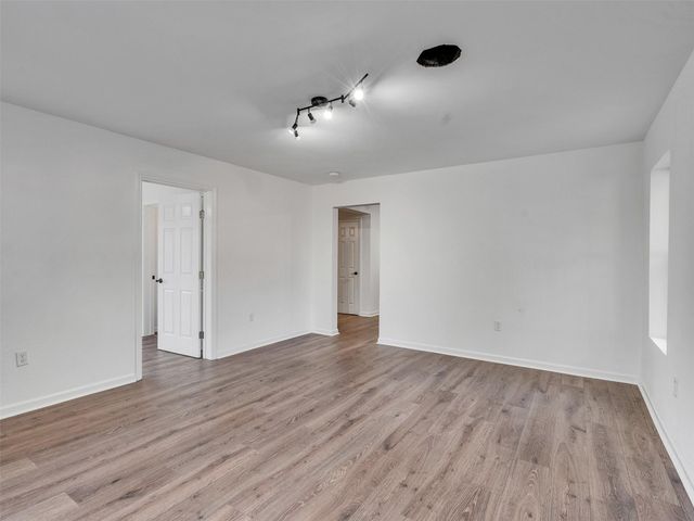 2416 Cumberland Street, Houston, TX 77023