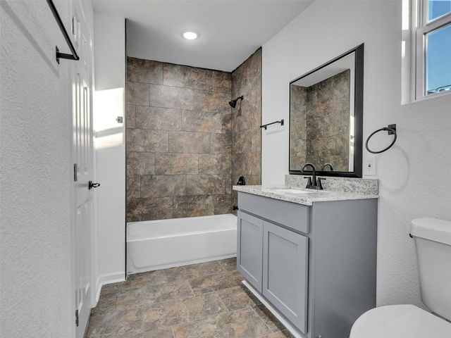 2416 Cumberland Street, Houston, TX 77023