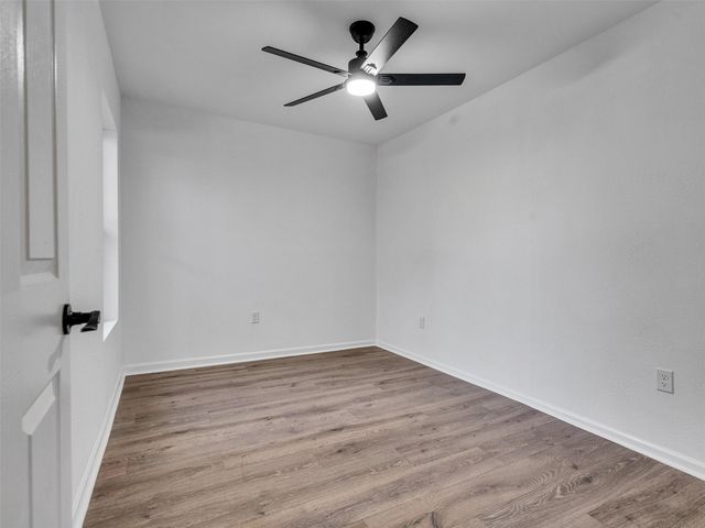 2416 Cumberland Street, Houston, TX 77023