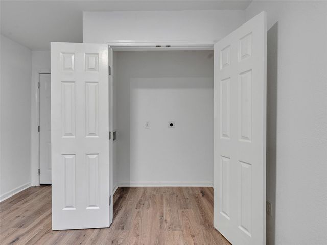 2416 Cumberland Street, Houston, TX 77023