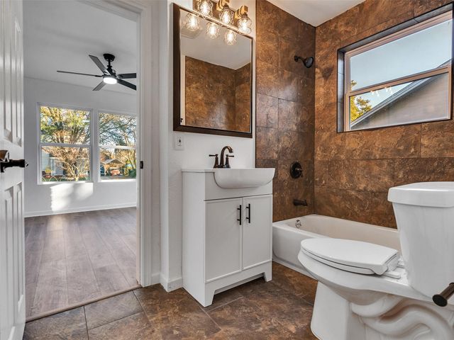 2416 Cumberland Street, Houston, TX 77023