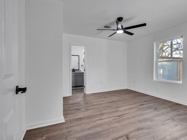2416 Cumberland Street, Houston, TX 77023