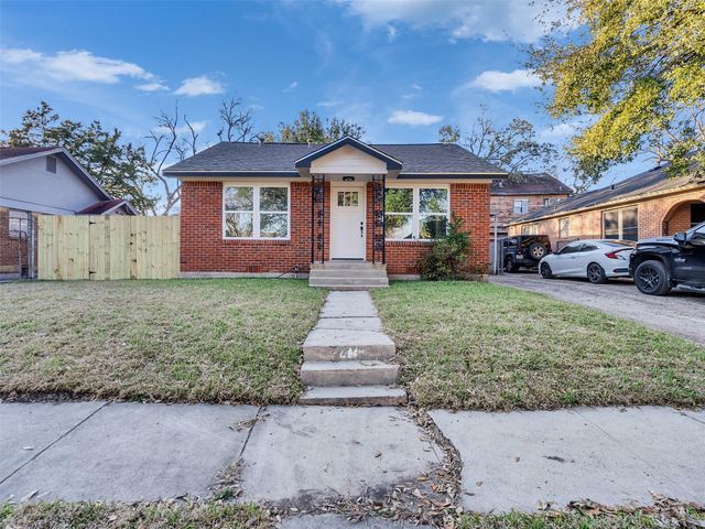 2416 Cumberland Street, Houston, TX 77023