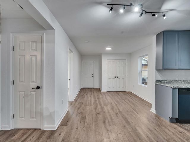 2416 Cumberland Street, Houston, TX 77023