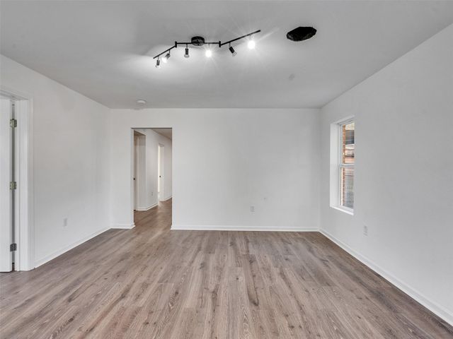 2416 Cumberland Street, Houston, TX 77023