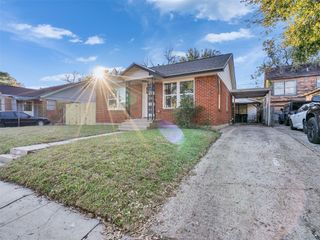2416 Cumberland Street, Houston, TX 77023