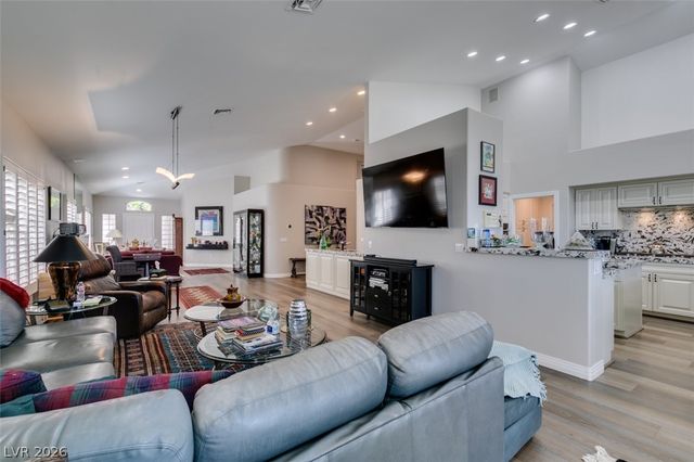 2016 Bay Hill Drive, Las Vegas, NV 89117