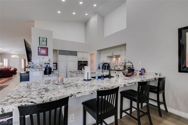 2016 Bay Hill Drive, Las Vegas, NV 89117