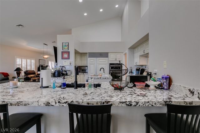 2016 Bay Hill Drive, Las Vegas, NV 89117