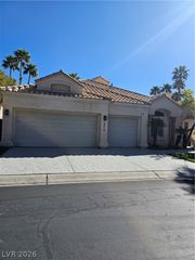 2016 Bay Hill Drive, Las Vegas, NV 89117