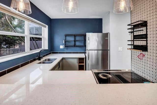 517 S 19th Ave 517, Hollywood, FL 33020