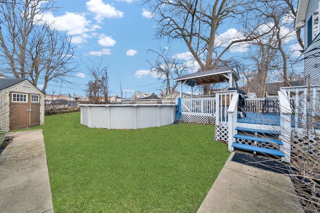 6120 W 98th Street, Oak Lawn, IL 60453