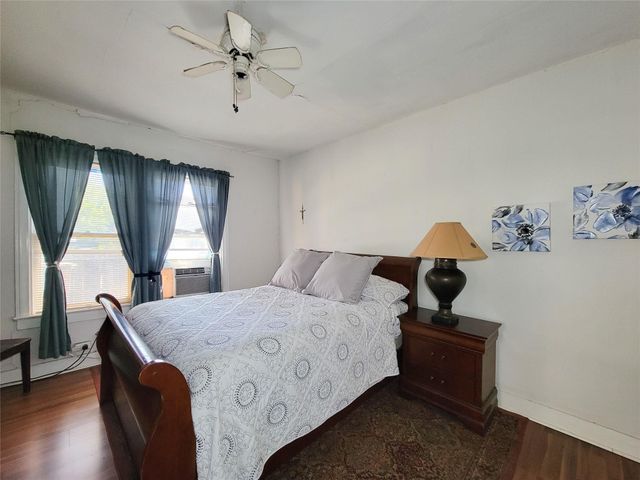 1574 Godwin Street, Houston, TX 77023