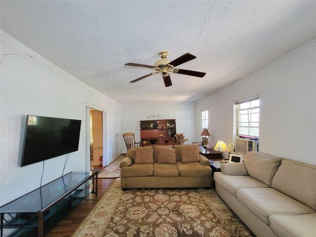 1574 Godwin Street, Houston, TX 77023