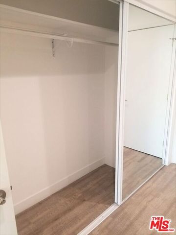 744 Hartford Avenue 203, Los Angeles, CA 90017