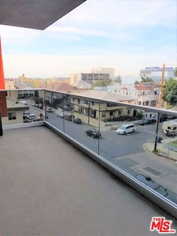 744 Hartford Avenue 203, Los Angeles, CA 90017