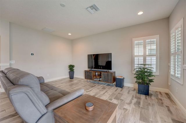 13106 FOXTAIL FERN DRIVE, Riverview, FL 33579