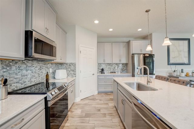 13106 FOXTAIL FERN DRIVE, Riverview, FL 33579