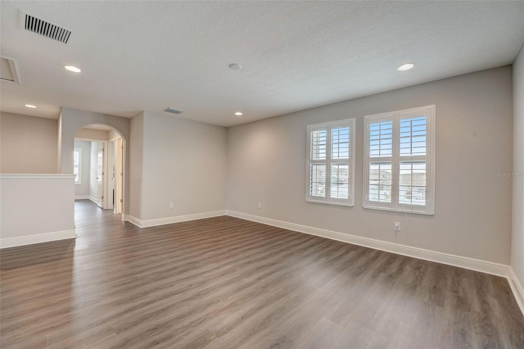 Image 30 of property listing at 13106 FOXTAIL FERN DRIVE, Riverview, FL 33579