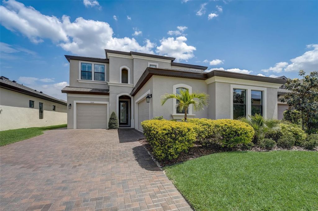 Image 4 of property listing at 13106 FOXTAIL FERN DRIVE, Riverview, FL 33579