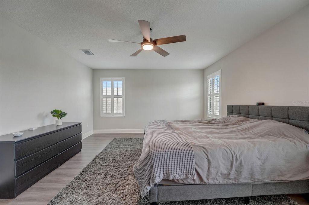 Image 34 of property listing at 13106 FOXTAIL FERN DRIVE, Riverview, FL 33579