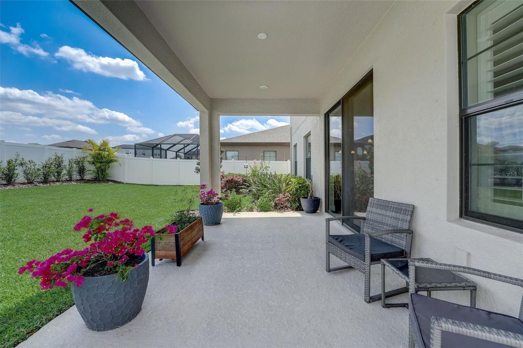 Image 53 of property listing at 13106 FOXTAIL FERN DRIVE, Riverview, FL 33579