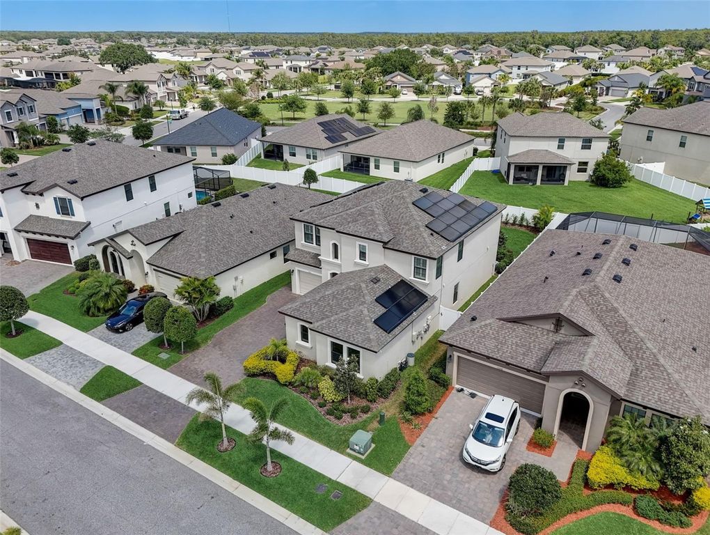 Image 58 of property listing at 13106 FOXTAIL FERN DRIVE, Riverview, FL 33579