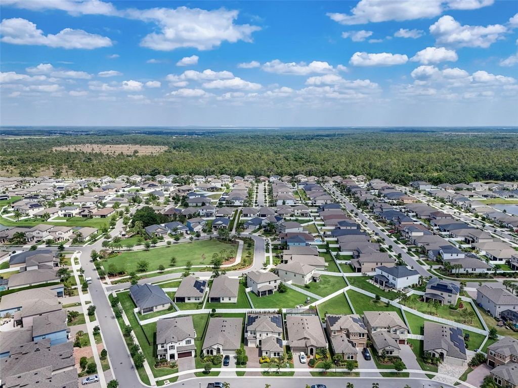 Image 84 of property listing at 13106 FOXTAIL FERN DRIVE, Riverview, FL 33579