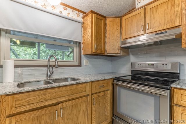 370313 E 5605 Road, Terlton, OK 74081