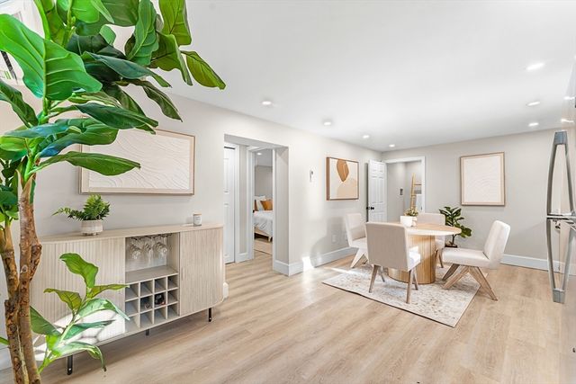 52 Clifford St, Boston, MA 02119