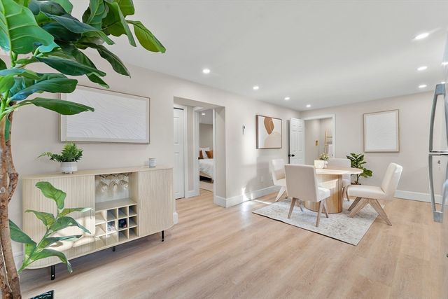 52 Clifford St, Boston, MA 02119