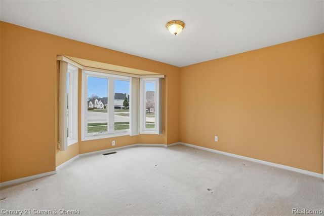 43612 Hoptree Drive, Sterling Heights, MI 48314